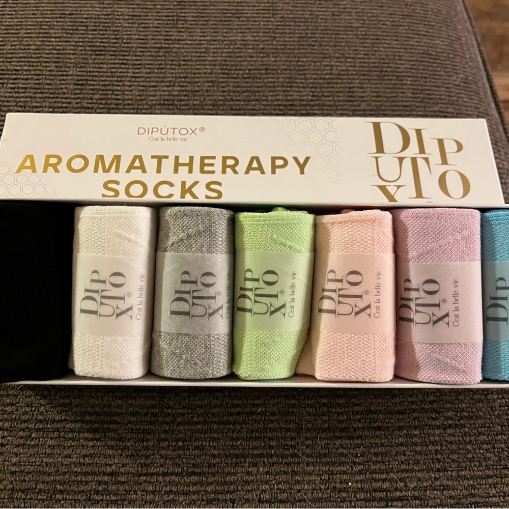 Aromatherapy Socks - Assorted Colors Pilates, Gym Wear. 7 pairs